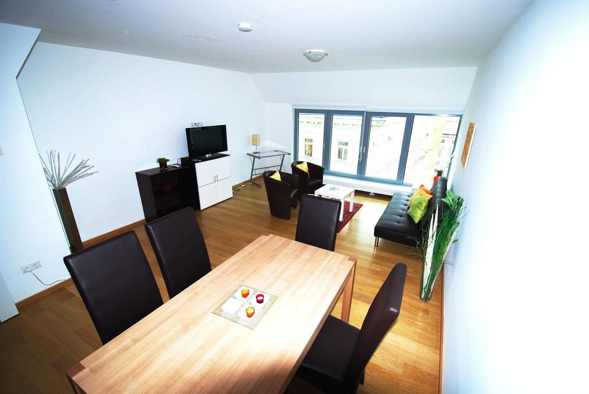 Duschel Apartments Vienna Wina Bagian luar foto