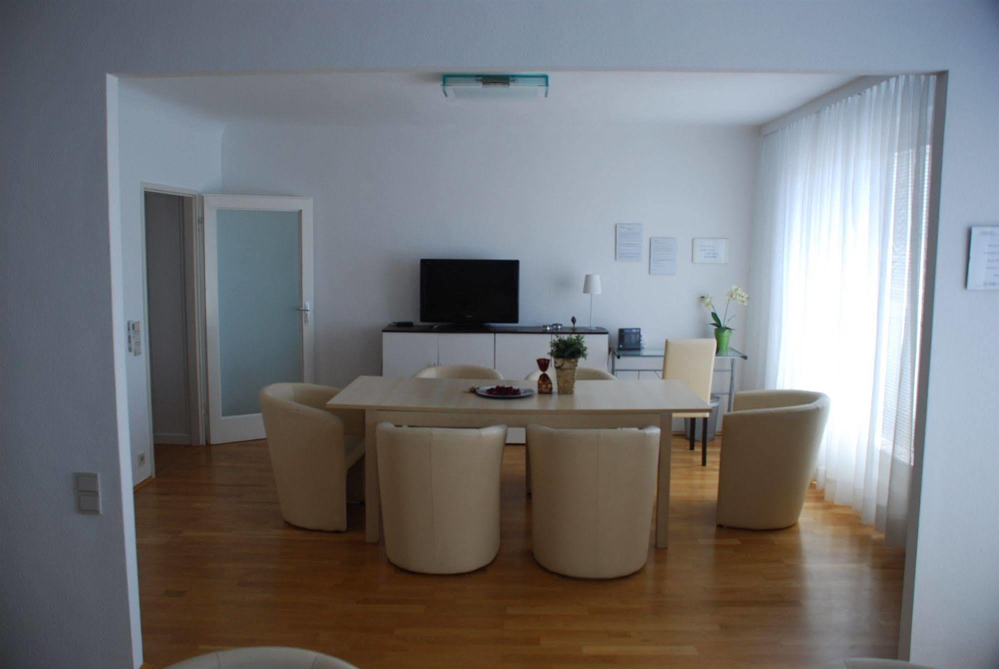 Duschel Apartments Vienna Wina Bagian luar foto