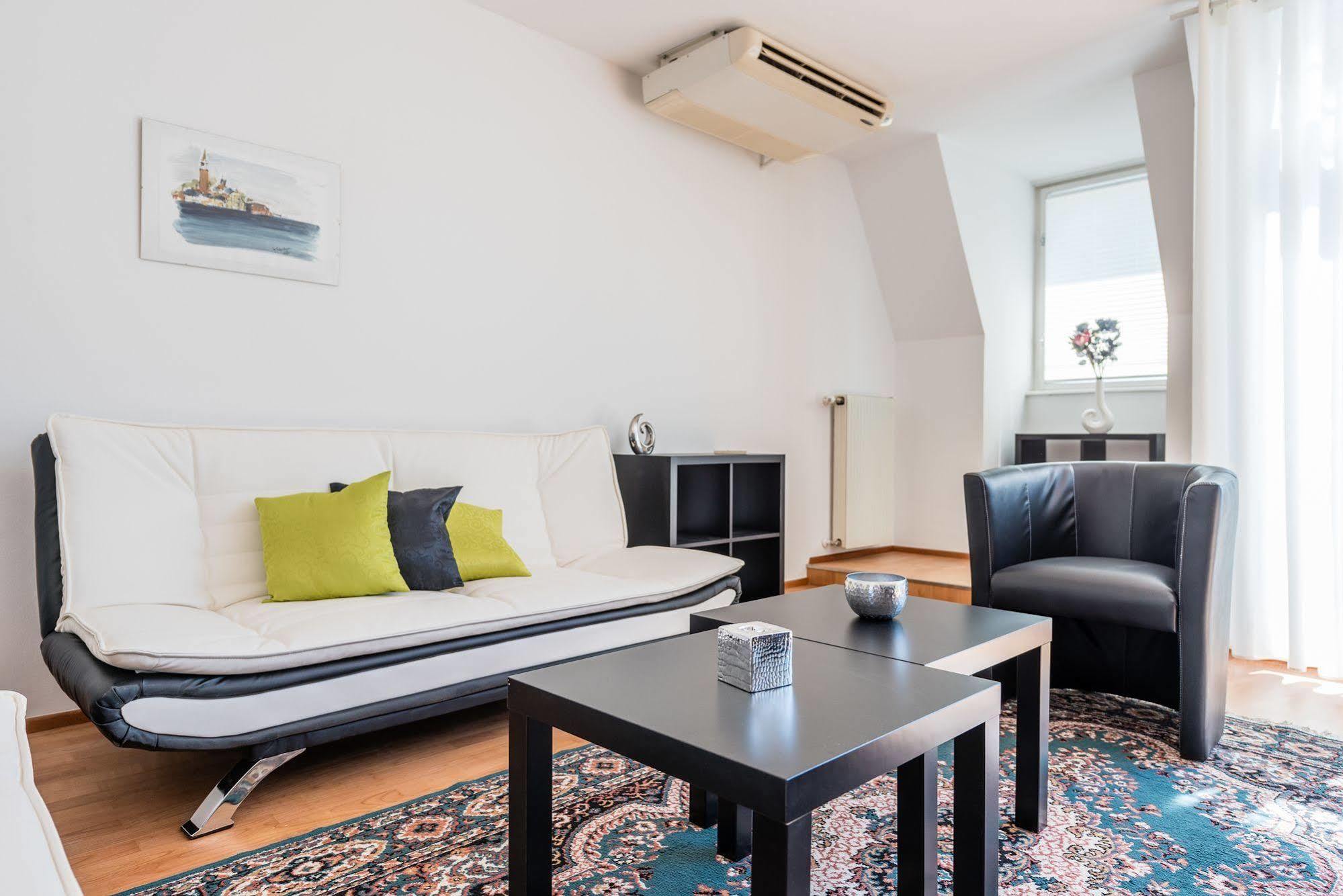Duschel Apartments Vienna Wina Bagian luar foto