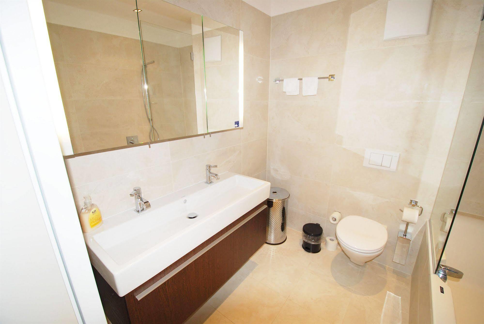 Duschel Apartments Vienna Wina Bagian luar foto