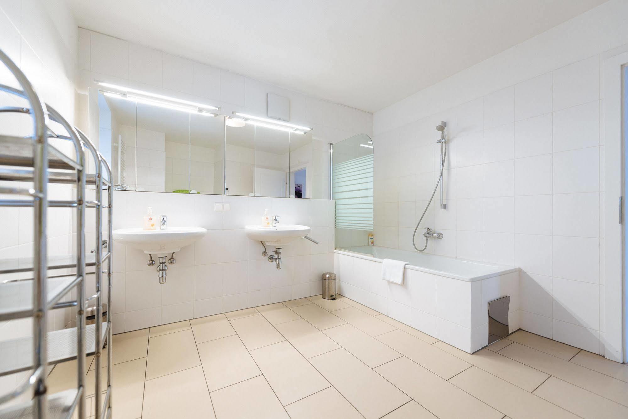 Duschel Apartments Vienna Wina Bagian luar foto